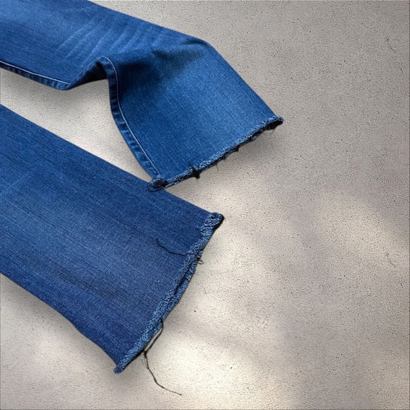 Hudson Low Rise Cropped Bootcut Jeans - Picture 5 of 8